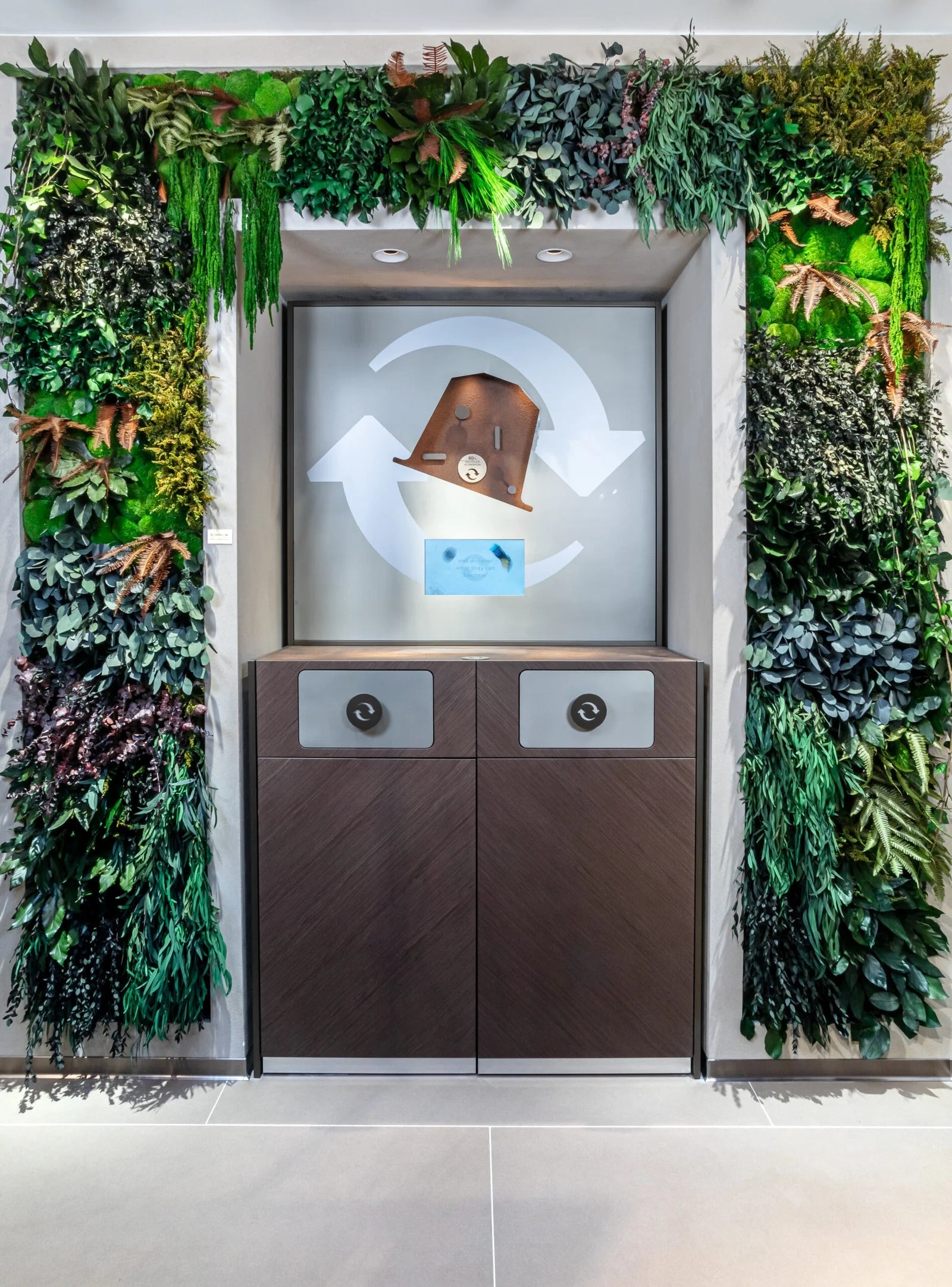 Växter till växtvägg – guide till artval, material och uttryck
