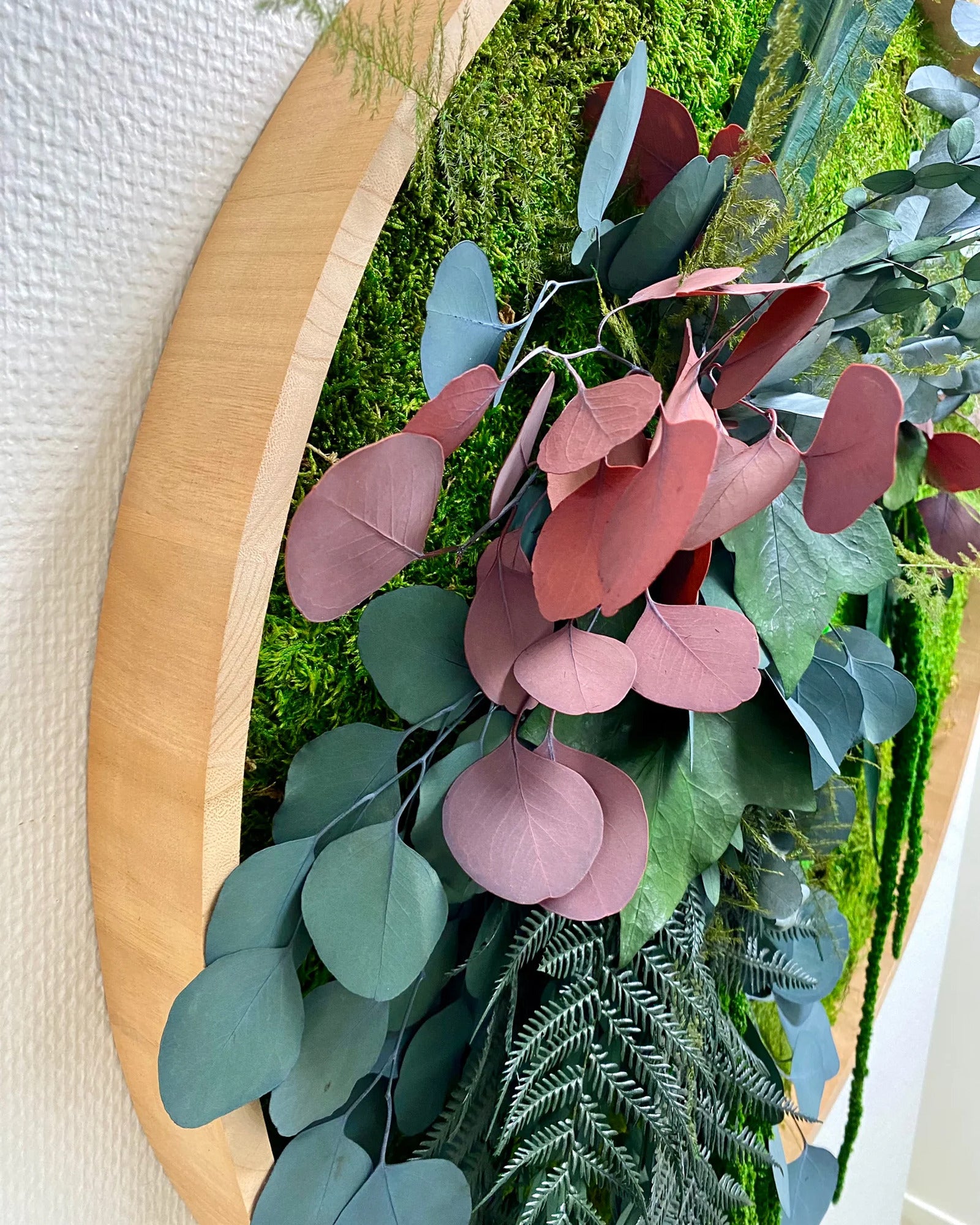 Rund mosstavla Regnskog för väggstyling i hem, kontor och butik – Q 110 cm